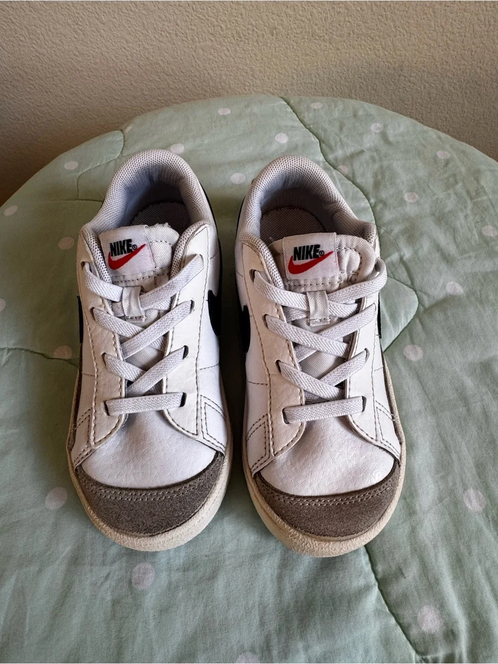 Nike Blazer Low '77 TD toddler sneakers size 10